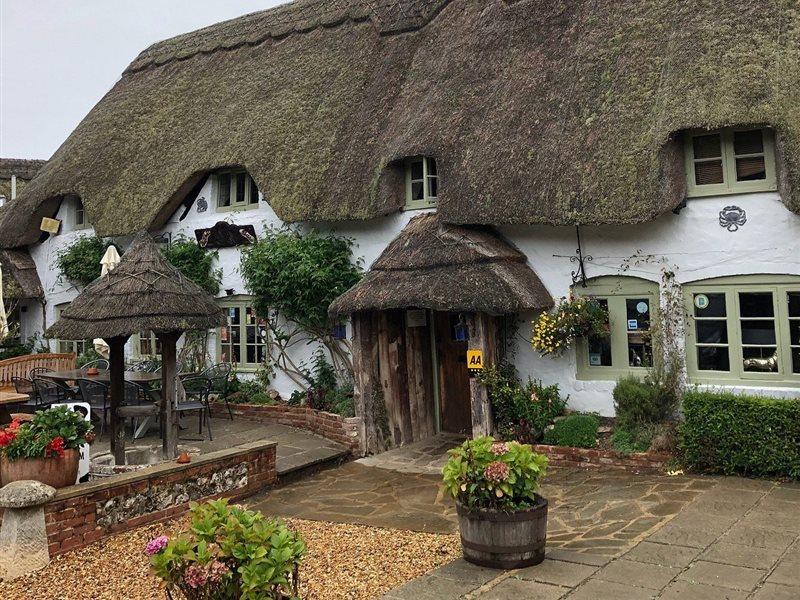 The Hatchet Inn Chute Εξωτερικό φωτογραφία